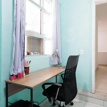 Quarto em residência tranquila e familiar Rio de Janeiro Exterior foto