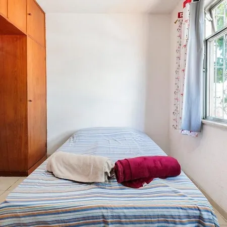Quarto em residência tranquila e familiar Rio de Janeiro Exterior foto