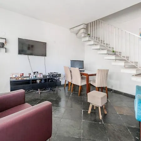 Quarto em residência tranquila e familiar Rio de Janeiro Exterior foto
